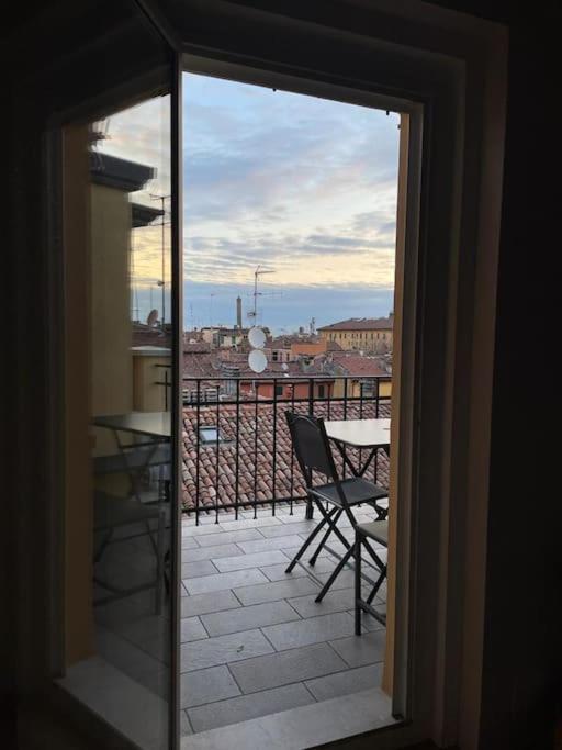 Romantic Attic Room With Panoramic View Bologna Buitenkant foto