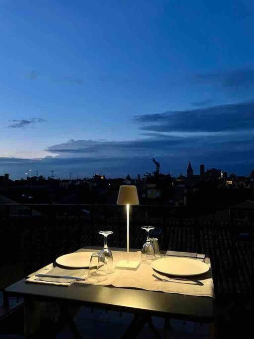 Romantic Attic Room With Panoramic View Bologna Buitenkant foto